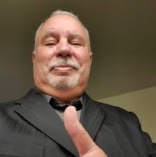 Uncle Bill balloon artist