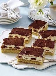 Tiramisu Kuchen Vom Blech Rezept Lecker Rezept Kuchen Rezepte Einfach Kuchen Kuchen Rezepte