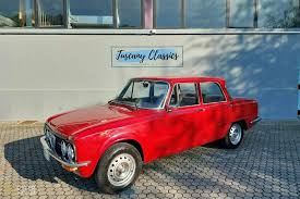 Image result for Red 1975 Alfa-Romeo