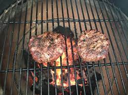 How To Grill Frozen Burgers And How To Easily Get Them Apart My Backyard Life