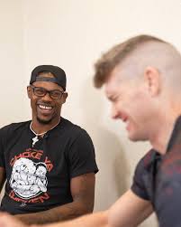 Kevin Holland's life is a movie!? Stephen Thompson went to jail!? The  things you learn when opponents meet face to face... 😱