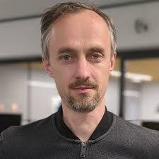 Janette Ng's Instagram, Twitter & Facebook