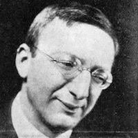 Berlin alexanderplatz, a 1929 novel by alfred döblin, is an iconic work of the weimar republic and widely considered the most prominent modernist novel in german literature, comparable to james. Berlin Alexanderplatz Zusammenfassung Auf Inhaltsangabe De