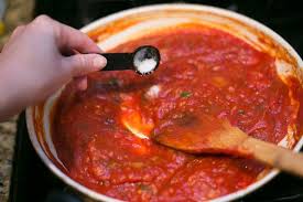 Tomato sauce and tomato paste cans (3 cans) with water and add to mixture bring sauce to. How To Turn Tomato Paste Into Tomato Sauce With Pictures Ehow Pasta Sauce Recipes Tomato Tomato Paste Sauce Making Pasta Sauce