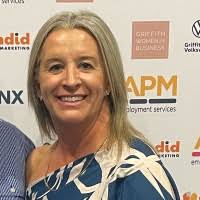 9 "Kim Holgate" profiles