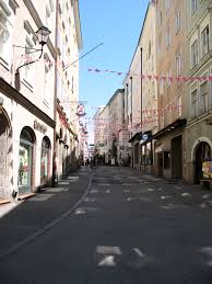 Located in a quiet pedestrian area of salzburg's city centre, gasthaus hinterbrühl offers rustically furnished rooms with views to its own private garden. Linzer Gasse Wikipedia