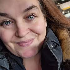 Henrietta Richey's Instagram, Twitter & Facebook