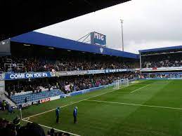 Queens park rangers football club, commonly abbreviated to qpr, is an english professional football club based in shepherd's bush, west lond. Queens Park Rangers Loftus Road Stadium Ein London Blog Reisetipps Fur Sehenswurdigkeiten In London