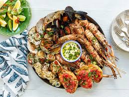 For an intimate christmas dinner, pack one or two whole fish (such as branzino, striped bass or black bass) in a salt crust and bake. Christmas Mains And Entrees 2020