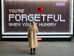 Einer der klassiker der werbespotts, konnte leider keine deutsche version bei youtube finden, vielleicht hatte ich auch die falschen keywords. Die Beste Valentinskampagne Kam Von Snickers W V