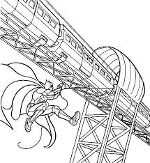 Dessins à colorier de batman. Coloriage Batman En Dessous D Un Train A Imprimer Sur Coloriages Info