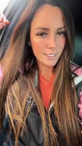 Lacie Walker's Instagram, Twitter & Facebook