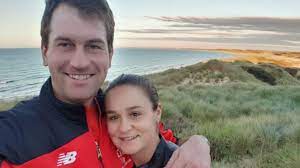 She soared to victory at the 2019 french open but ash barty has one devoted supporter in the form of her loving boyfriend garry kissick who she's been dating since 2016 and went public with in 2017. Who Is Ash Barty S Boyfriend Know All About Gary Kissick Firstsportz