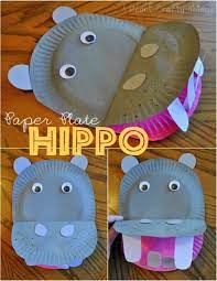 Des animaux en peinture, créer avec des assiettes en carton ou des rouleaux de papier toilette, out tout simplement des empreintes de mains ou de pieds. 14 Animaux A Bricoler Avec Les Enfants A Partir D Assiettes De Carton Artisanat De Zoo Craft Bricolages Avec Assiettes En Papier