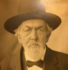 Dorothy Steelman's Instagram, Twitter & Facebook