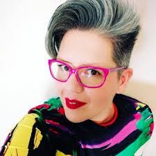 Naomi Bourgeois's Instagram, Twitter & Facebook