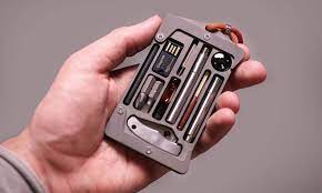 (find out why here.) but it doesn't stop here. Jackfish Survival Credit Card Holder Cool Material