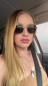 Monique Sheehan (@moniquesheehan)