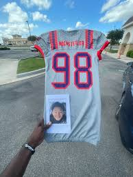 Kawaski Latham (@babyspeed22)