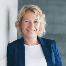 Mehr informationen dazu erhalten sie bei ihrer vr bank hessenland eg. Susanne Peters Meyer Mitarbeiterin Marketing Presse Und Offentlichkeitsarbeit Vr Bank Mecklenburg Eg Xing