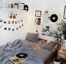 De Grondbeginselen Van De Esthetische Kamer Slaapkamers 104 Esthetische Grondbeginselen Kamer Slaapkamer In 2020 Aesthetic Room Decor Vintage Room Aesthetic Bedroom