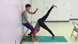 The year 2020 has been an eventful year for most, for me it became a blessing in disguise. Shoulder Strengthening Pincha Mayurasana Preparation Youtube