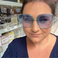 30+ "Linnick" profiles