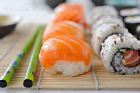 Amuses Bouche Recette Sushi Saumon Recette Sushi Recettes De Cuisine