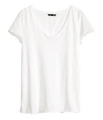 H M It S Hard To Find A Good White Vneck Shirt That S Not Too Tight Or Too Loose Tee Shirt Fashion White Tees Outfit White Short Sleeve Shirt