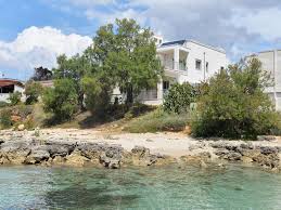 Qui puoi trovare immobili in affitto per i periodi che desideri. Le Migliori 10 Case Vacanza A Marina Di Pulsano Nel 2021 Con Prezzi 10 Appartamenti Agriturismi E Case In Affitto A Marina Di Pulsano Italia Tripadvisor