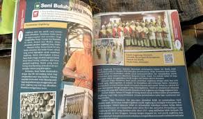 Dampak perubahan kurikulum di indonesia. Kelab Angklung Wariseni Official Website Buku Teks Bahasa Melayu Tingkatan Peralihan