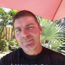 Why no living freighters in No Man's Sky?