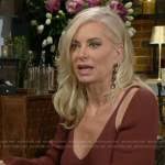 WornOnTV: Audra's green ribbed dress with belt and beige tote bag