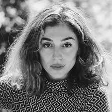 Emily Hunt's Instagram, Twitter & Facebook