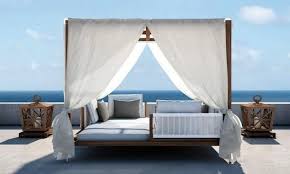 The outdoor daybed has an adjustable canopy that provides shelter in hot weathers. Pin On Exterieur
