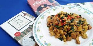 Cara mengolah daun kelor pertama yang dapat anda lakukan adalah dengan mengkonsumsinya secara langsung ketika baru saja dipetik. 4 Cara Mengolah Daun Kelor Menjadi Jamu Dan Masakan Enak Merdeka Com