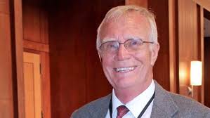 Assistant Dean Thomas Olson retires