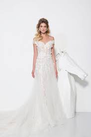 A Romantic Wedding Gown With An Inner Mermaid Silhouette And Upper Sheer A Line Tulle Skirt Wit Romantic Wedding Gown Wedding Gown Accessories Wedding Dresses