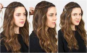 Pony Weg Flechten Oder Zur Seite Stecken Coole Ideen Und Styling Tipps Bangs Flechtfrisu Pony Flechten Frisur Lange Haare Pony Leichte Frisuren Lange Haare