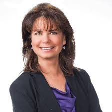 Michelle Mcelrath's Instagram, Twitter & Facebook