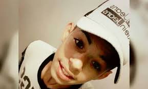 Adolescente morre eletrocutado enquanto retirava carregador da tomada