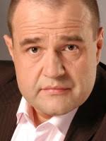 Because he intuitively knows what people want, or feel, he can be extremely diplomatic and tactful. Cezary Zak Filmweb