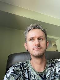 How to Grow Roses from Rose Calyx: A Step-by-Step Guide 1. Understand Rose  Hips: They're the leaf-like parts below rose petals, holding buds for new  plants. 2. Materials Needed: