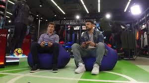 Romantyczne zaręczyny odbyły się na greckiej wyspie kos, a na zdjęciach, jakie zamieściła gwiazda możemy. Magazyn Zgoda Na Futbol Michal Kwiatkowski Odc 14 Sport Tvp Pl