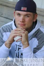 Discover 57 Dan senior pictures ideas