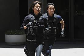Ep 3.20 olelo pa'a — when mcgarrett (alex o'loughlin) and catherine cross into north korea to retrieve the remains of his fallen friend, he recounts his last deadly mission there, on hawaii. Hawaii Five 0 Die Neuesten Staffeln Darsteller Und Stream Moglichkeiten