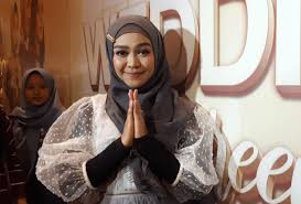Последние твиты от ria ricis (@imriaricis95). Dibully Karena Sempat Pamit Ria Ricis Minta Maaf Tabloidbintang Com