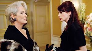 Vainqueur golden globes 2007 meilleure actrice dans un film musical ou une comédie pour meryl streep. Le Diable S Habille En Prada Anne Hathaway A Ete Castee Grace A Meryl Streep Premiere Fr