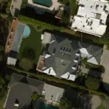 Till today lebron still goes by his mom's last name and not his dad's. Lebron James House In Los Angeles Ca 8 Virtual Globetrotting