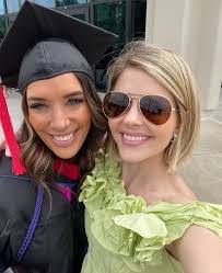 Cindy Callaway's Instagram, Twitter & Facebook